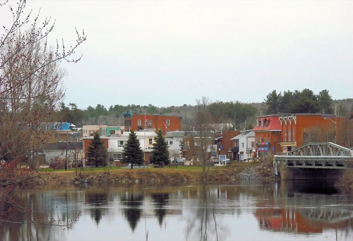 Mattawa from above — town view at the meeting of the rivers